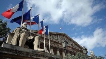 Fransa, AB'den İngiltere'ye üzerine türel sürecin başlatılmasını isteyecek