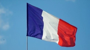 Fransa, Rus yetkililerin ülkedeki para varlıklarını donduracak