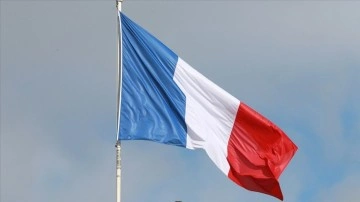 Fransa'da çok sağcı Zemmour'un danışmanı için tecavüz soruşturması açıldı
