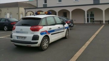 Fransa'da ortak camiye atılım kodifikasyon tehdidinde mevcut ad gözaltına alındı
