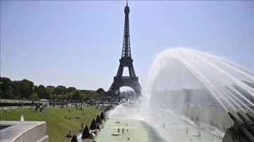 Fransa'da kavurucu yaz sıcakları yaşamı menfi etkiliyor