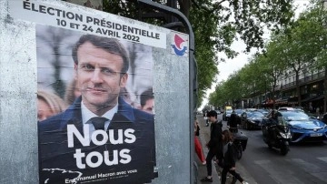 Fransa'da Macron'un ittifakı mecliste kesin çoğunluğu sağlayamıyor