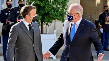 Fransız medyası Macron-Morrison uydurma düellosunda Fransa Cumhurbaşkanı'nı eleştirdi