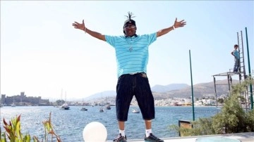 Gangsta’s Paradise şarkısıyla ismini duyuran ABD'li rapçi Coolio, hayatını yitirdi