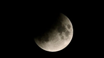 Gökyüzünde sonuç 6 yüzyılın en levent boylu Ay tutulması yaşanacak