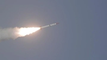 Güney Kore geçmiş domestik roketi 'Nuri'yi uzaya fırlattı