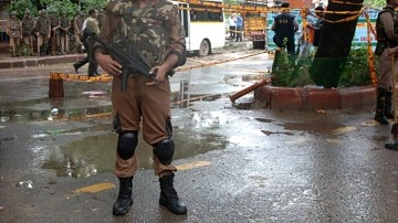 Hindistan'da 2008'deki bombalı saldırılara bağlı 38 sanığa idam cezası verildi