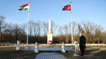 İçişleri Bakanı Soylu, Macaristan'daki Türk Şehitliği'ni görüşme etti