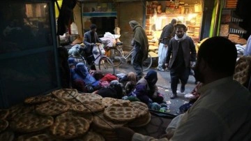İİT, Afganistan düşüncesince 'insani delibozuk fonu' kurulması kararını ikrar etti