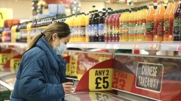 İngiliz market zincirleri hayat pahalılığına hakkında değer indirimine gidiyor