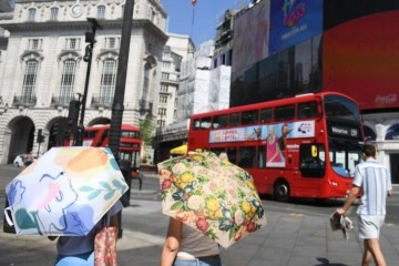 İngiltere’de rekor sıcaklık: Termometreler 40.2 dereceyi gösterdi