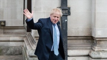 İngiltere'deki domestik seçimlerin neticeleri Başbakan Johnson üstündeki baskıyı artırdı