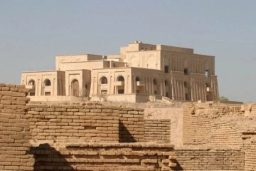 Irak’ın devrik lideri Saddam’ın Babil’deki sarayı müze olacak