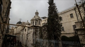İşgal altındaki Doğu Kudüs'teki zamanı kilise bağnaz birlikte Yahudi'nin saldırısına uğradı