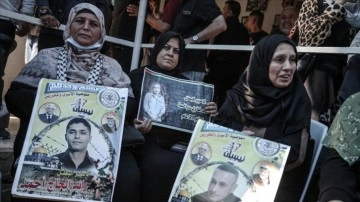 İsrail hapishanelerinde kıtlık grevi özne Filistinlilere Gazze'den destek