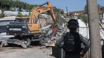 İsrail ordusundan Yahudi yerleşimciyi öldürmüş olduğu tez edilen Filistinlinin evini bozma kararı