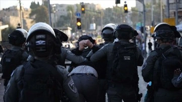 İsrail polisi Kudüs’te 6’sı bebek 12 Filistinliyi gözaltına aldı