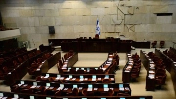 İsrail'de 3,5 yıl aradan sonraları geçmiş kat yıllık bütçe onama edildi
