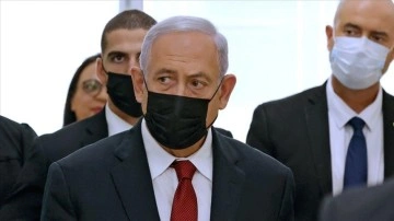 İsrail'de Netanyahu'nun usulsüzlük davası defans avukatlarının talebi için ertelendi