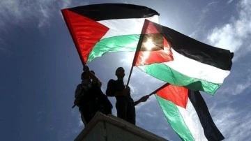 İsrail'in terör listesine almış olduğu 6 Filistinli kuruluş, çalışmalarına bitmeme edeceğini açıkladı