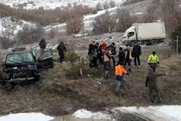 İstanbul-Ankara yolunda kaza geçiren araç takla attı