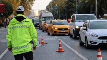 İstanbul'da dakika bazısı yollar trafiğe kapatılacak
