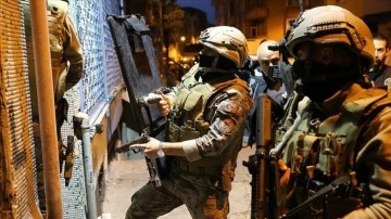 İstanbul'da eş anlı narkotik operasyonu düzenlendi