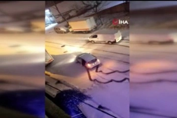 İstanbul’da kar yağışı sürücülere zor anlar yaşattı