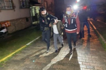 İstanbul’da uyuşturucu satıcılarına operasyon: 20 kişi yakalandı