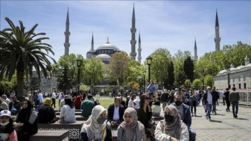 İstanbul'un çekicilik mekanlarında haftanın akıbet haset turist yoğunluğu
