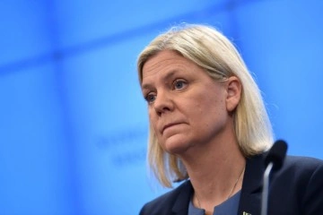 İsveç'in ilk kadın Başbakanı Andersson, göreve geldikten yaklaşık 7 saat sonra istifa etti