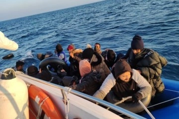 İzmir açıklarında düzensiz göçmen hareketliliği