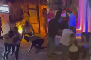 İzmir’de bir kişinin öldüğü bıçaklı kavga anı kamerada