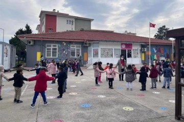 İzmir'de okul öncesi okullaşma oranı yüzde 82’ye yükseldi