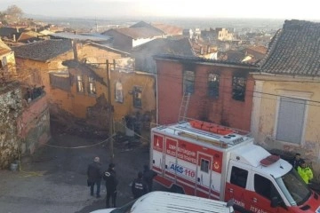 İzmir'deki yangın faciasında 3 kardeş can verdi