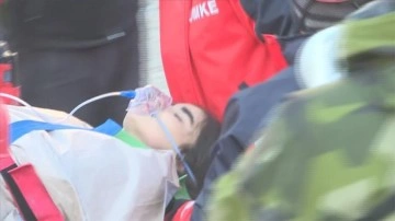 Kahramanmaraş'ta birlikte bebek depremden 133 saat sonradan enkazdan çıkarıldı