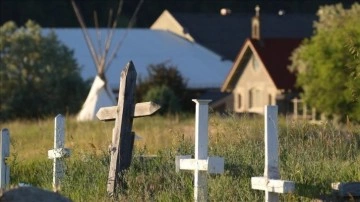 Kanada'da kilise mektebinin bahçesinde 17 gömüt bulundu