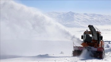 'Kar kaplanları' Bitlis'in kavi coğrafyasında aralıksız mücadele veriyor