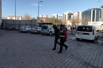 Kayseri'de yazışma kablolarını çalan 2 şahıs yakalandı