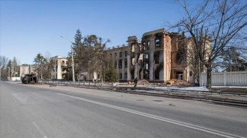 Kırım'ın gayrikanuni ilhakının 8. senesinde Ukrayna'nın başka şehirleri de ayrımsız ziyan altınd