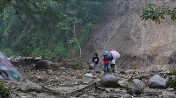 Kolombiya'da sel ve toprak kayması dolayısıyla 5 ad kayboldu