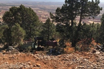 Konya’da traktör uçuruma yuvarlandı: 1 ölü, 3 yaralı