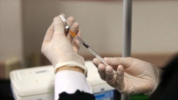 Kovid-19 aşılarında tekrarlayan dozlar esirgeme süresini uzatıyor