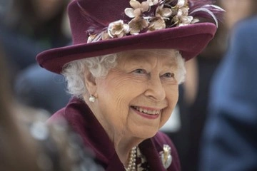 Kraliçe II. Elizabeth’e minimum 2 hafta dinlenme önerisi