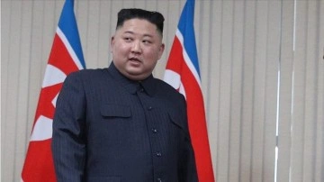 Kuzey Kore askerlerden Kim'e henüz aşkın sadakat göstermelerini istedi