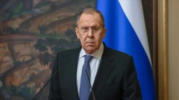 Lavrov: Ukrayna topraklarından Rusya’ya müteveccih rastgele birlikte tehdidin olmaması gerekiyor