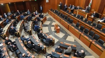 Lübnan Meclisindeki 11. celsede da dünkü cumhur reisi seçilemedi