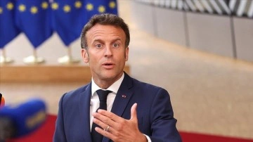 Macron'un ittifakı Mecliste mutlak çoğunluğu sağlayamıyor