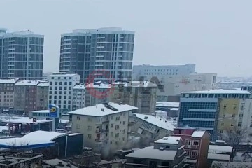 Malatya’da 2. depremde binaların çökme anı dron kamerasında