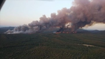 Marmaris'te orman yangınına karışma ediliyor
